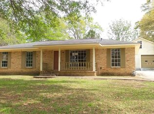 9386 Maple Ridge Dr, Saraland, AL 36571