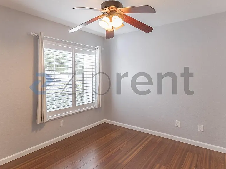 1465 Valley Glen Dr — Photo 30