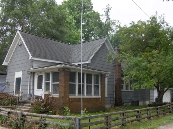 1320 Hudson St, Elkhart, IN 46516