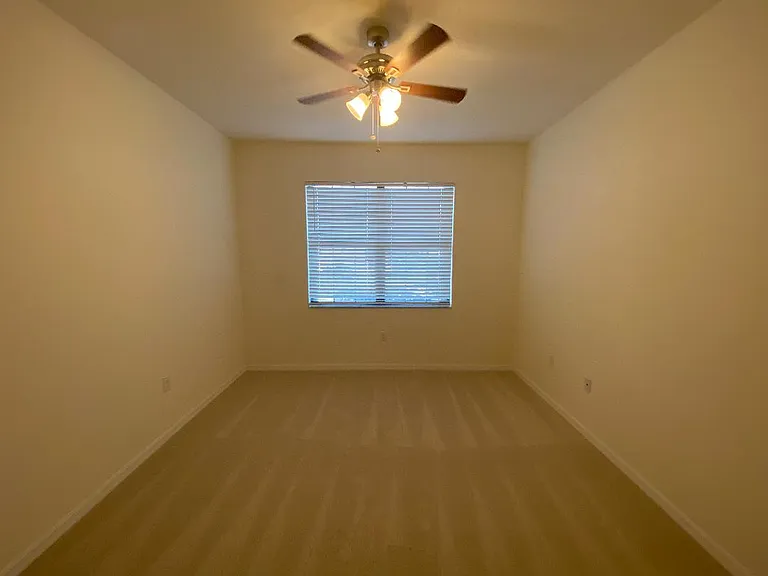 20270 Lagente Cir — Photo 11