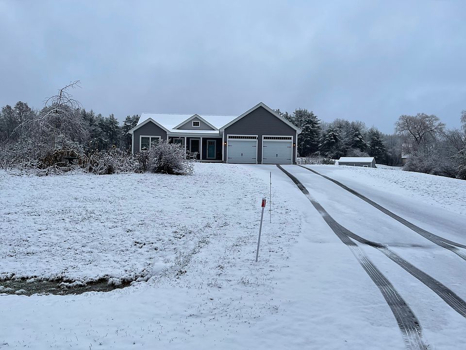 7 Ridgewood Dr