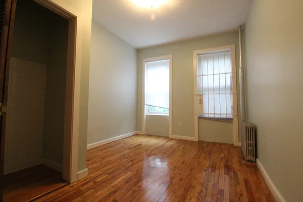 Rented by Nooklyn NYC LLC | media 15