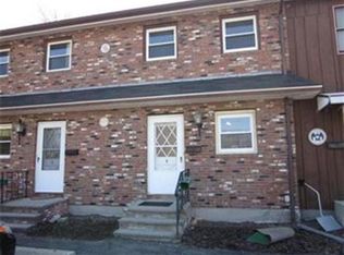 418 Main St APT 1, Easthampton, MA 01027