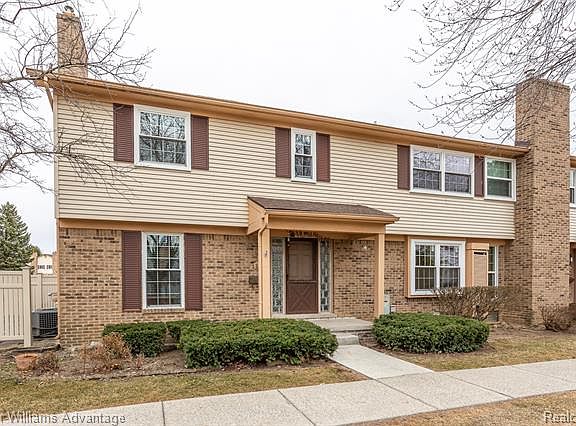 3rd image of 21136 W Glen Haven Cir