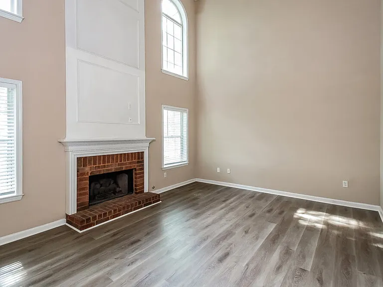 1675 Berrywood Way — Photo 7