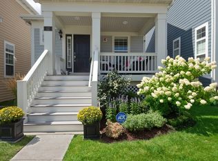 12 N Lincoln Ln, Arlington Heights, IL 60004