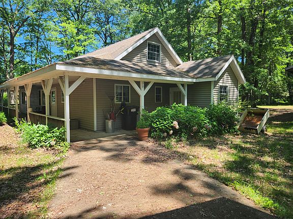 5th image of 2121 Wolf Lake Dr
