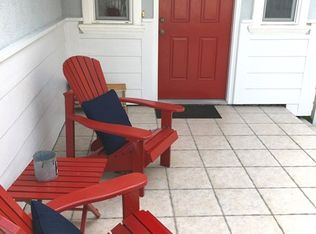 207 N Lucia Ave, Redondo Beach, CA 90277