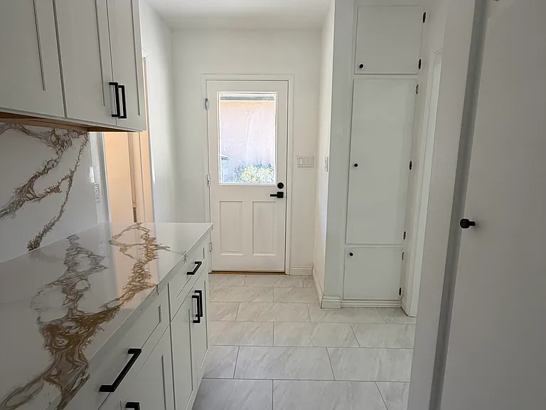 3805 Shadow Grove Rd — Photo 9