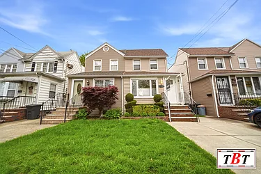 1739 East 38th Street