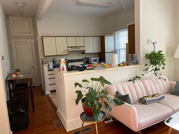 Living Room looking into kitchen