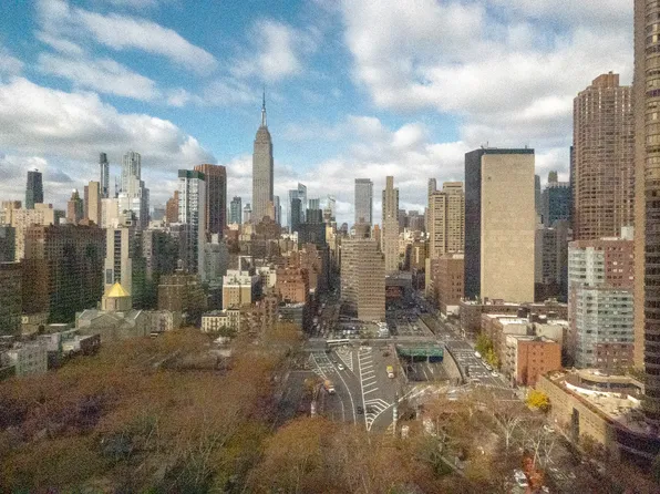 630 First Avenue image 2 of 10