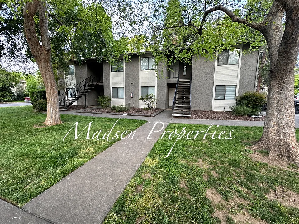 1340 W 4th St #2
