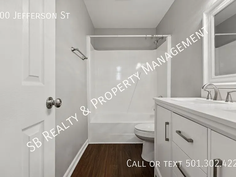 700 Jefferson St — Photo 24