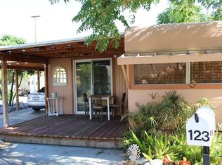 123 Rigel St, Palm Springs, CA 92264