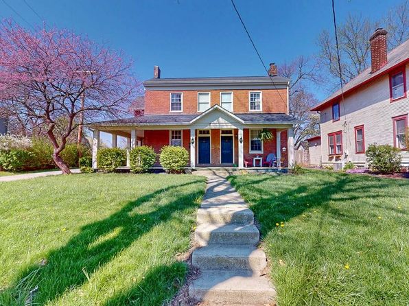 221 Front St