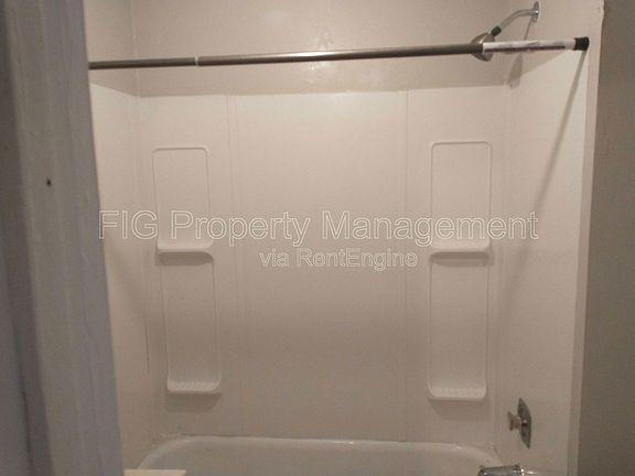 2nd image of 427 W G St #7