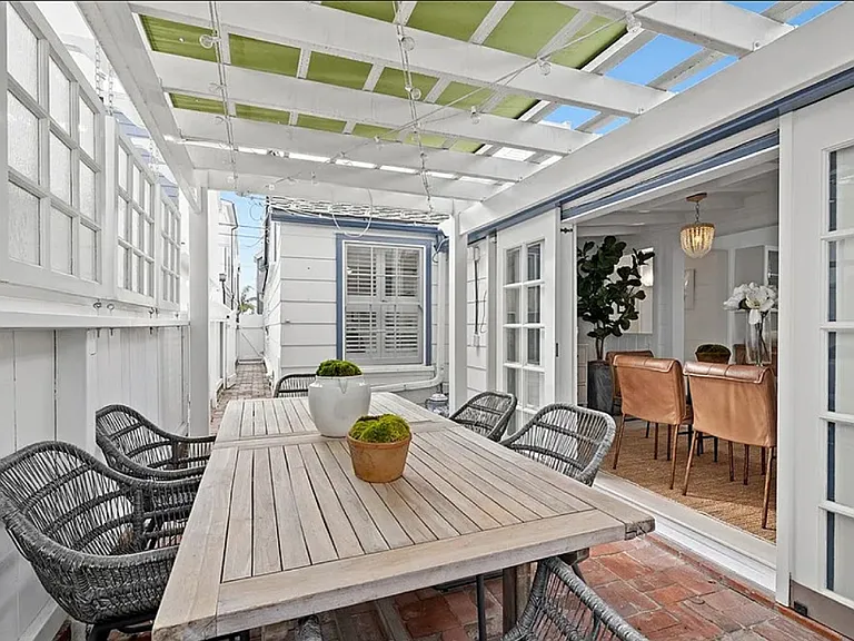 313 Amethyst Ave — Photo 8