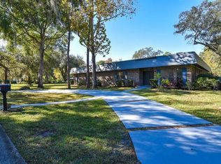 2 Whispering Pine Trl, Ormond Beach, FL 32174
