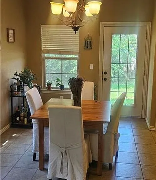 2637 N Sierra Ave — Photo 5