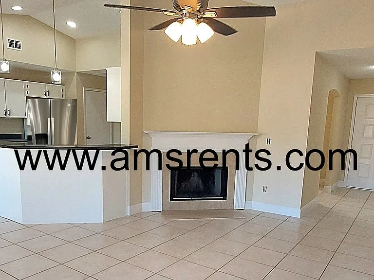 1080 Hali Ridge Ct — Photo 14