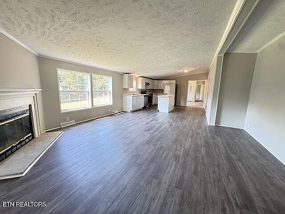 3rd image of 10326 Patsy Cline Way