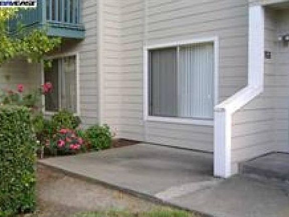 2nd image of 4306 Agena Cir