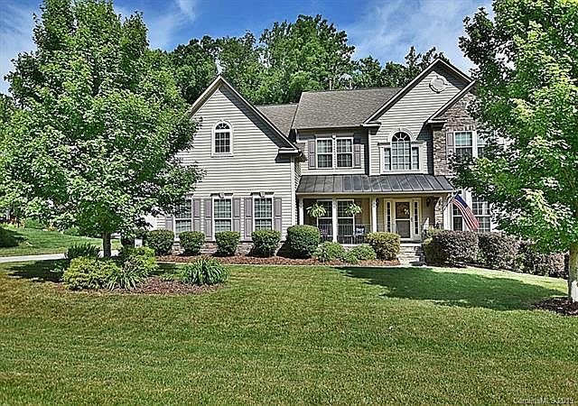 1st image of 265 Squirrel Ln