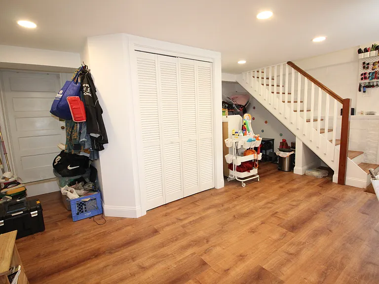 165 Lynn Fells Pkwy — Photo 37