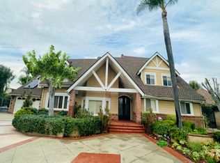 19190 Palm Vis, Yorba Linda, CA 92886
