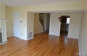2nd image of 25 Padanaram Ave