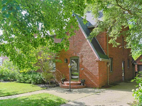 1315 Sunnymede Ave, South Bend, IN 46615
