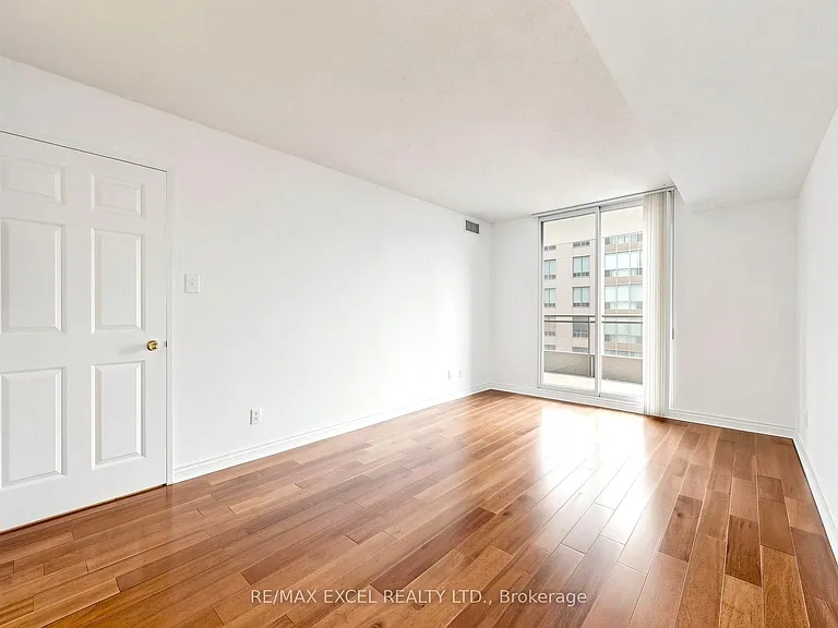 256 Doris Ave #1203 — Photo 11