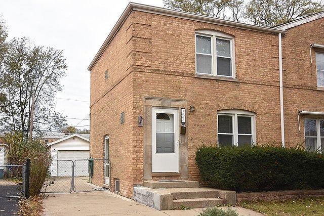 1st image of 1866 Sycamore St