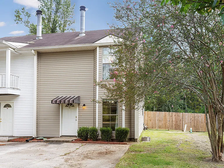 12822 Hodges Ln #105 — Photo 1