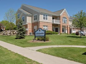 Camden Court Apartments