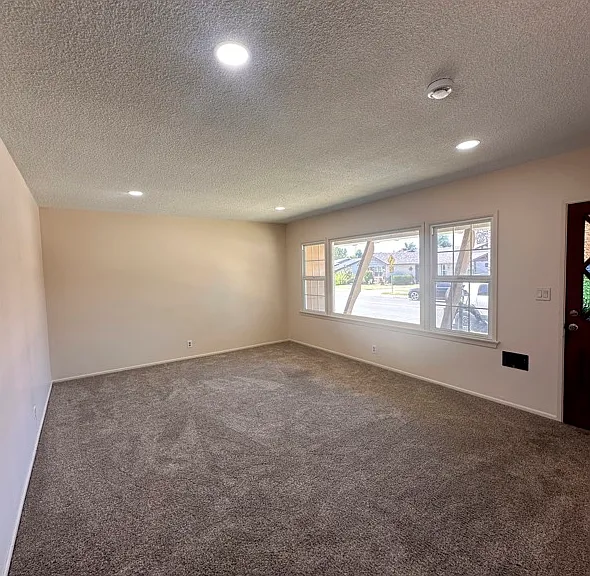 6460 Dos Rios Rd — Photo 11