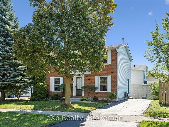 3rd image of 1 Chesterton Ln