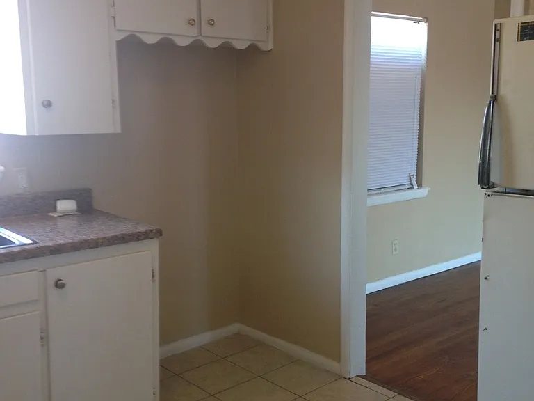4430 N Main St — Photo 6