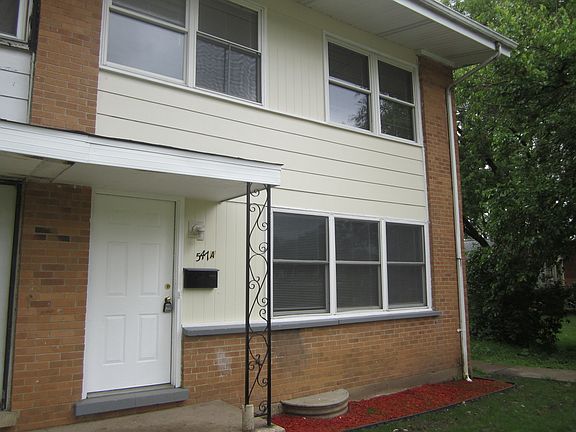 2nd image of 547 Lynn Ct Unit A