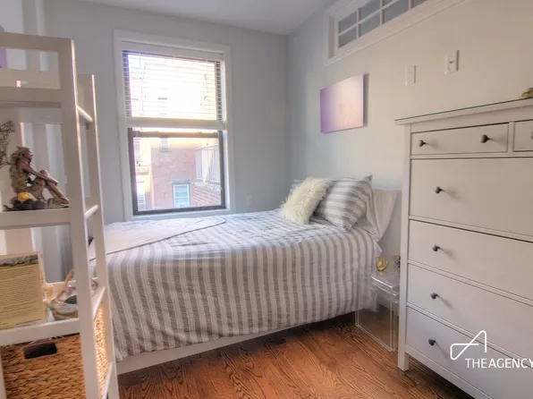 259 West 90th Street image 8 of 13