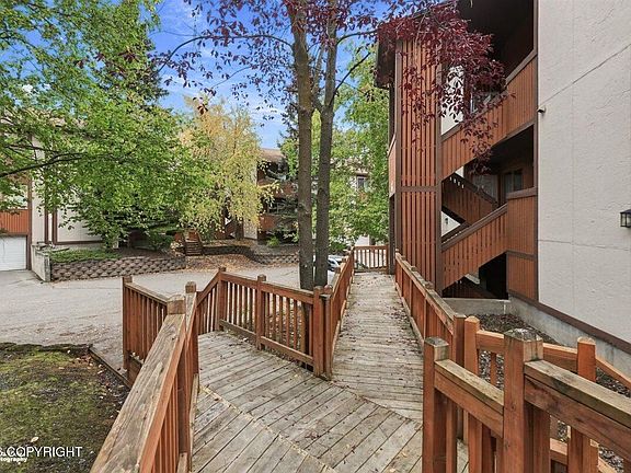 2nd image of 7242 Foxridge Cir #10-E