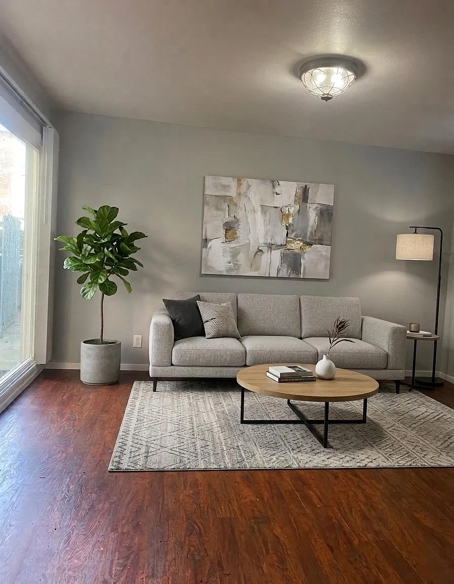 Studio, 320 sqft, $1,375 — Photo 3