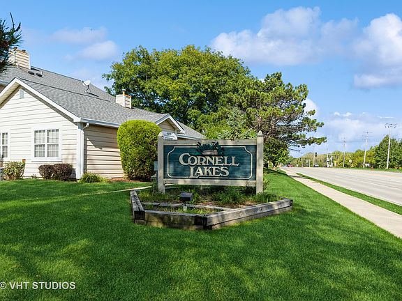 2nd image of 438 N Lake Shore Dr #438