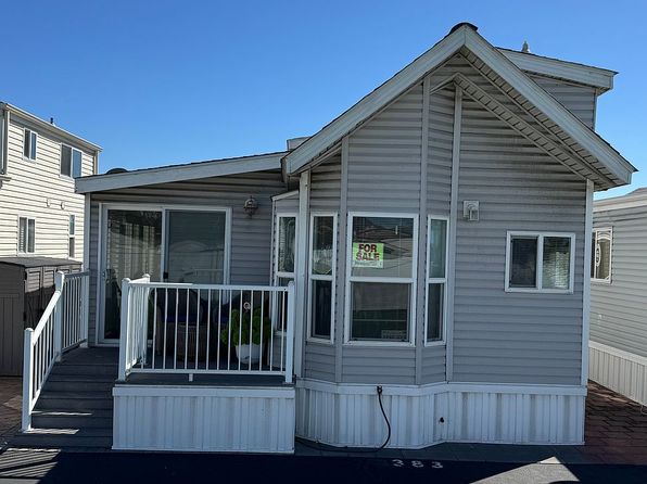 200 S Dolliver St SPACE 383