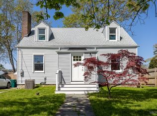 922 91st St, Niagara Falls, NY 14304