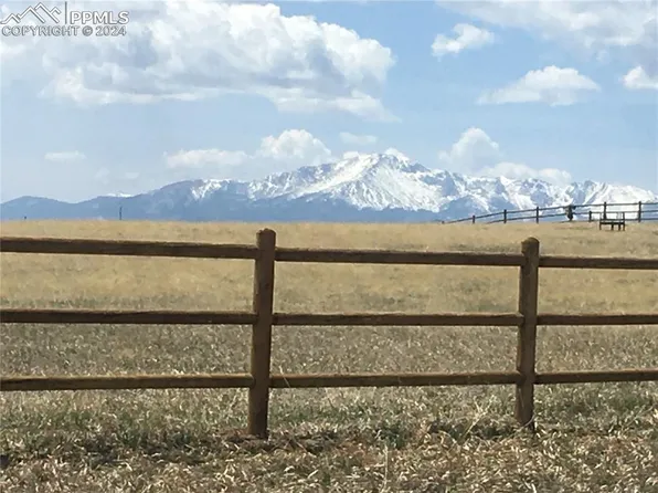 18615 Brown Rd, Colorado Springs, CO 80908