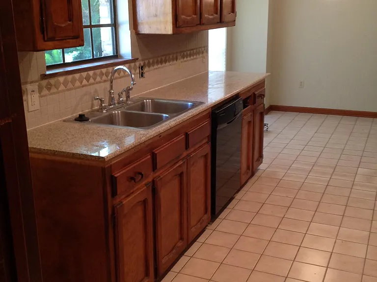 Kitchen Sink Side