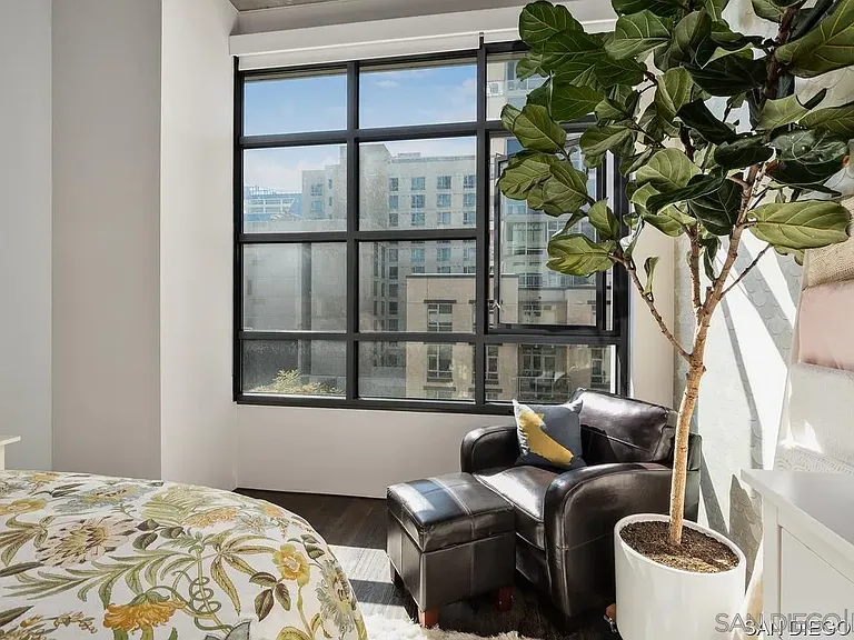 1050 Island Ave #415 — Photo 16