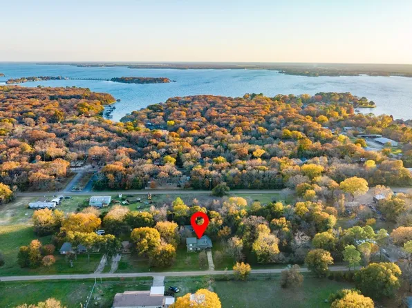 107 Jeff Acres Rd, Mabank, TX 75156